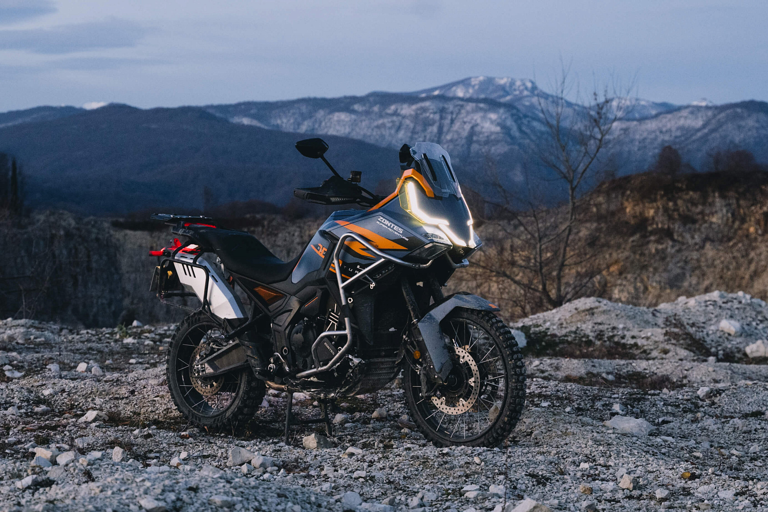 Мотоцикл ZONTES ZT703-F TOUR 21/18