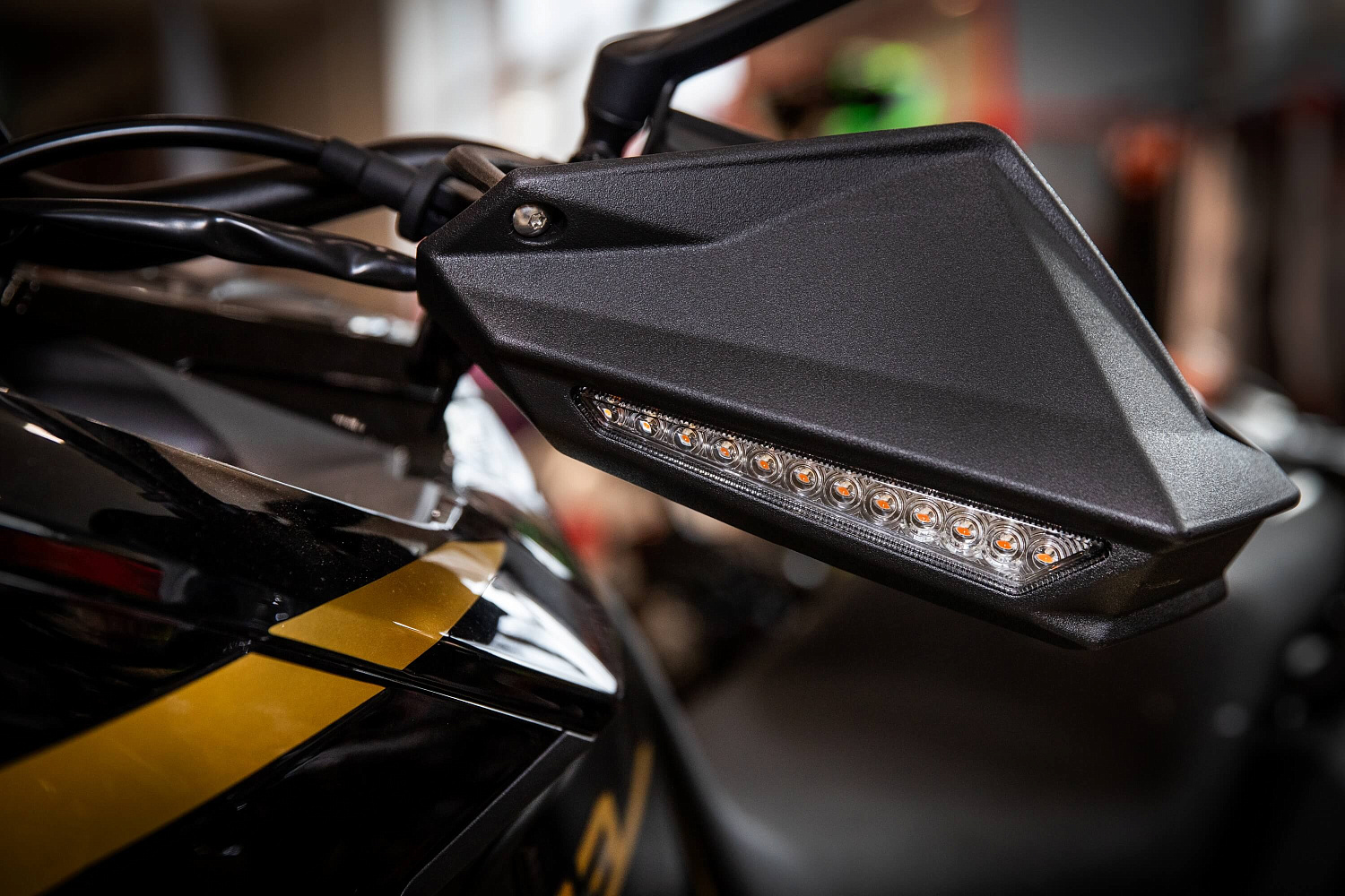 Мотоцикл ZONTES ZT703-F TOUR 21/18