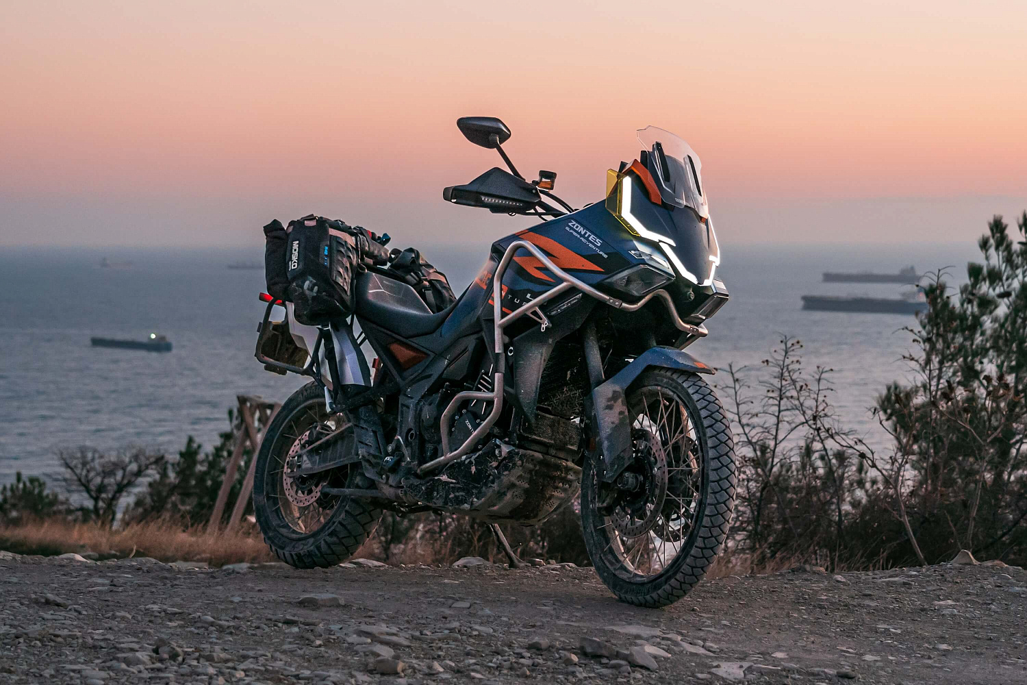 Мотоцикл ZONTES ZT703-F TOUR 21/18