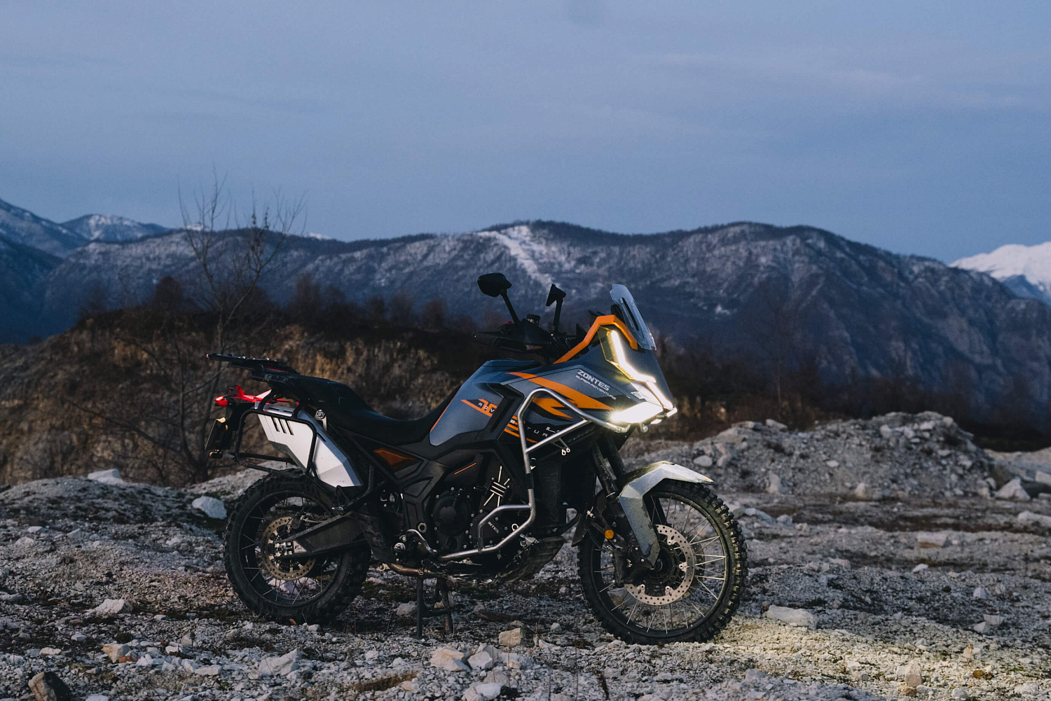 Мотоцикл ZONTES ZT703-F TOUR 21/18