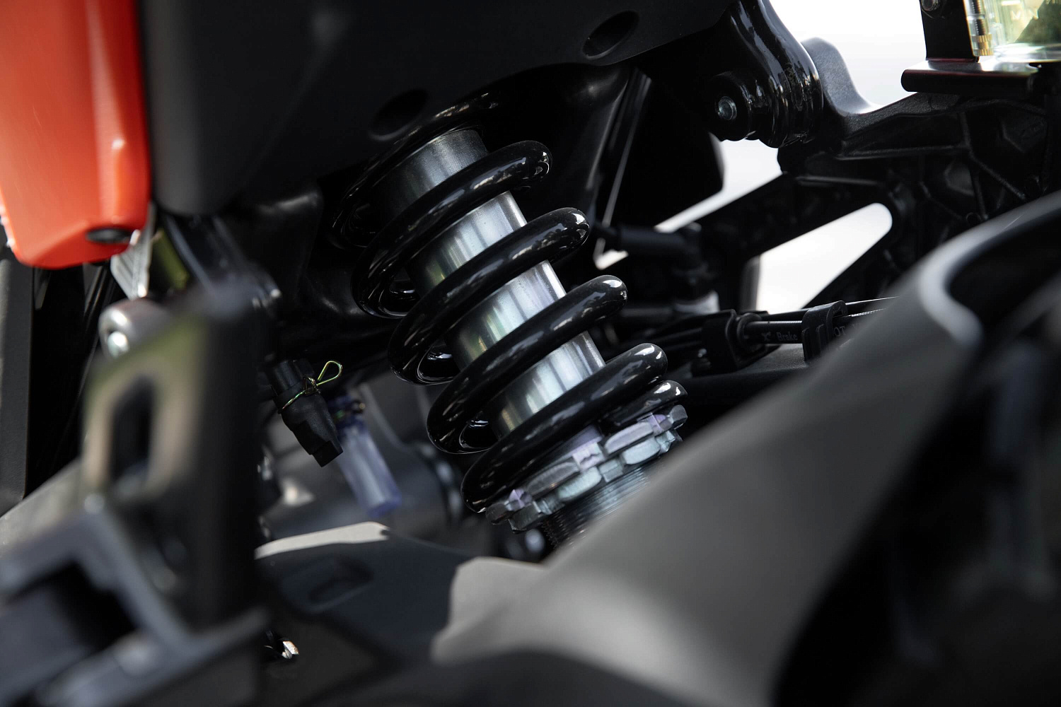 Мотоцикл ZONTES ZT200-U1