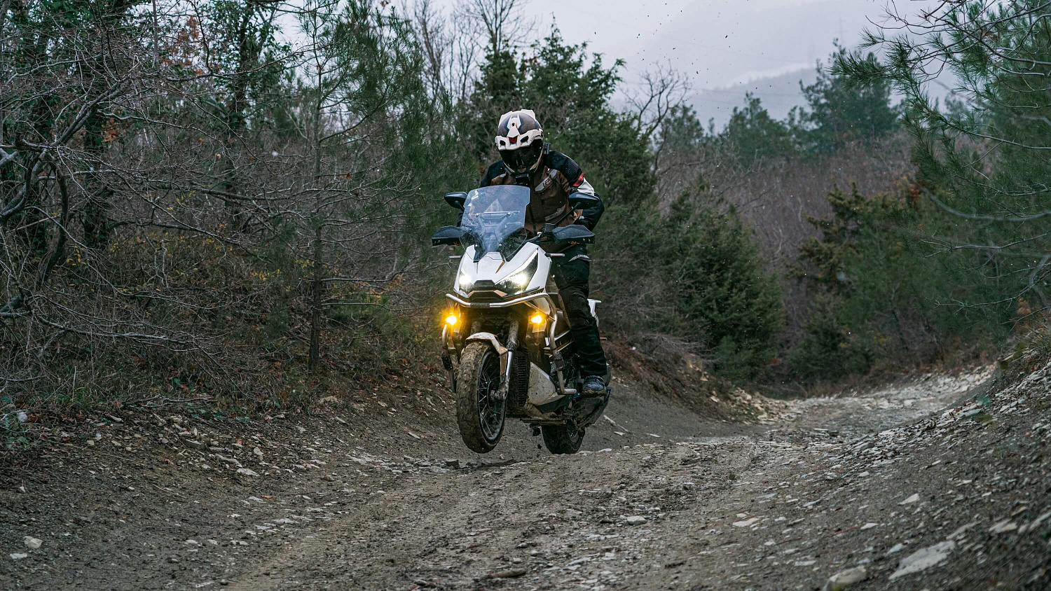 Максискутер ZONTES ZT368-G 17/14