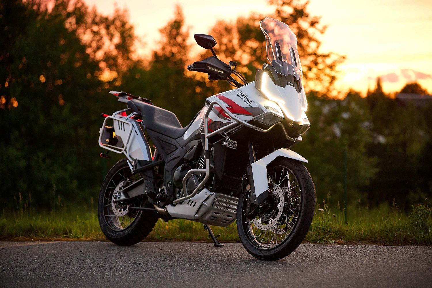 Мотоцикл ZONTES ZT703-F TOUR 21/18